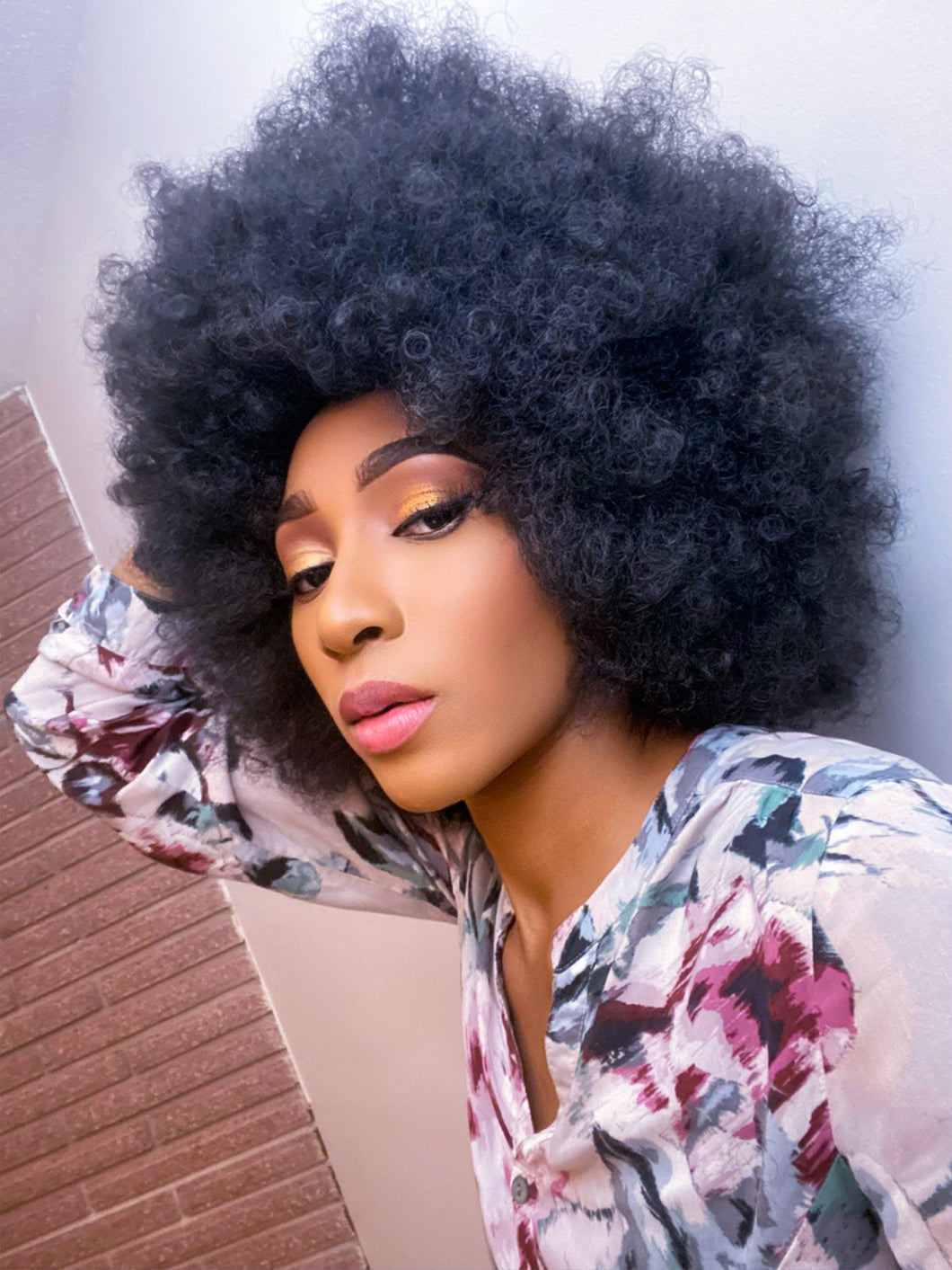 Realistic and Stylish Afro Wig for the Elegant Black Woman - Dimma